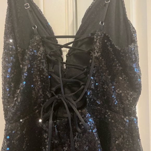 Little black dress - Picture 2 of 6